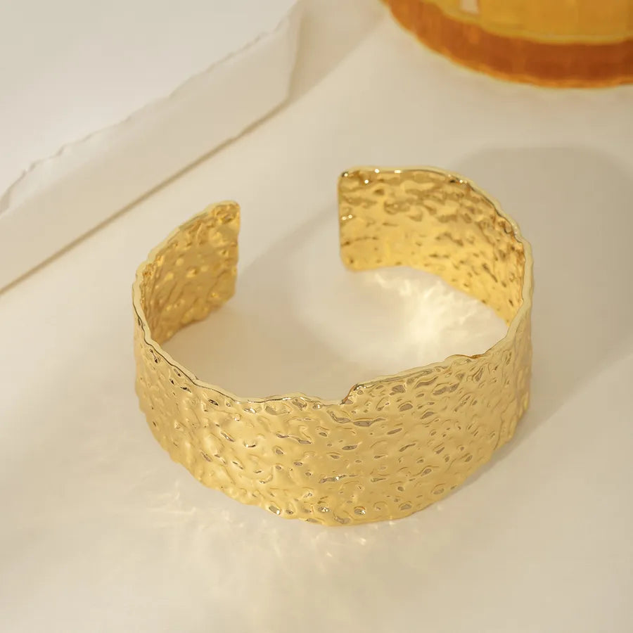 18K Gold Plated Stainless Steel Open Bangle Stainless Steel Electroplated 18k Real Gold Wide Irregular Open Bracelet Style 4