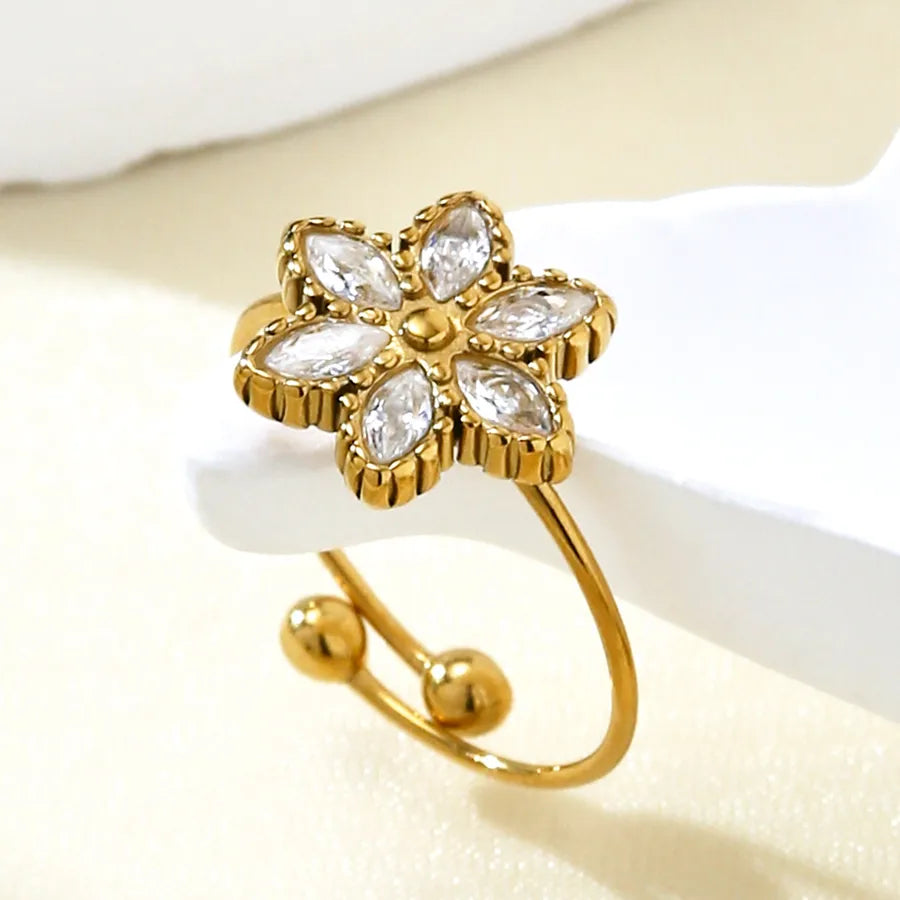 Elegant Floral Zircon Ring in 18K Gold Plated Steel
