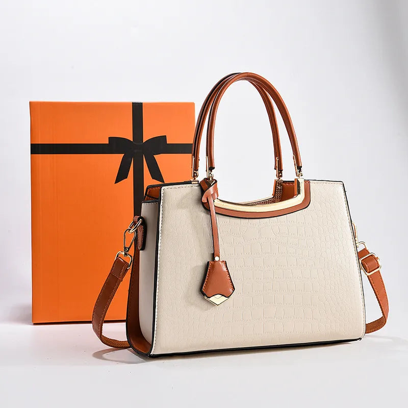 Elegant Business Tote Bag for Women Beige