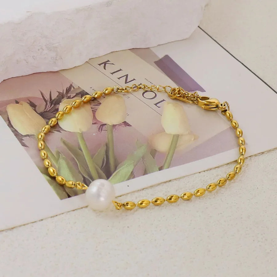 Gold Plated Stainless Steel Asymmetric Bracelet Average Size Gold 368