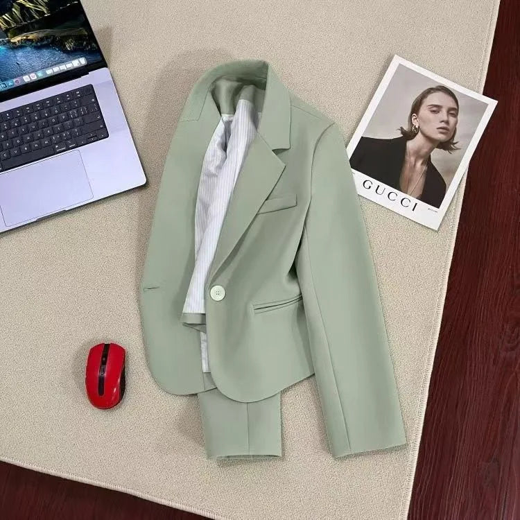 Women's Black Short Tailored Blazer