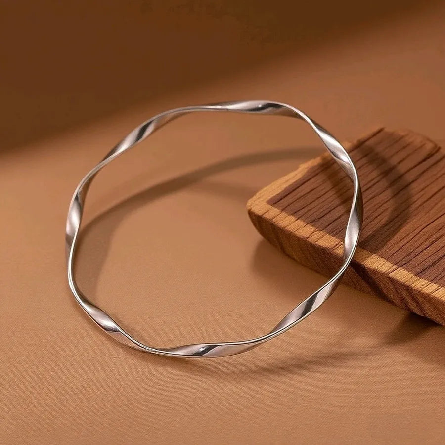 Titanium Steel Mobius Bracelet for Women