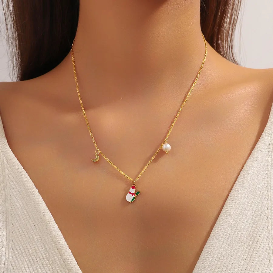 Elegant Freshwater Pearl Christmas Necklace