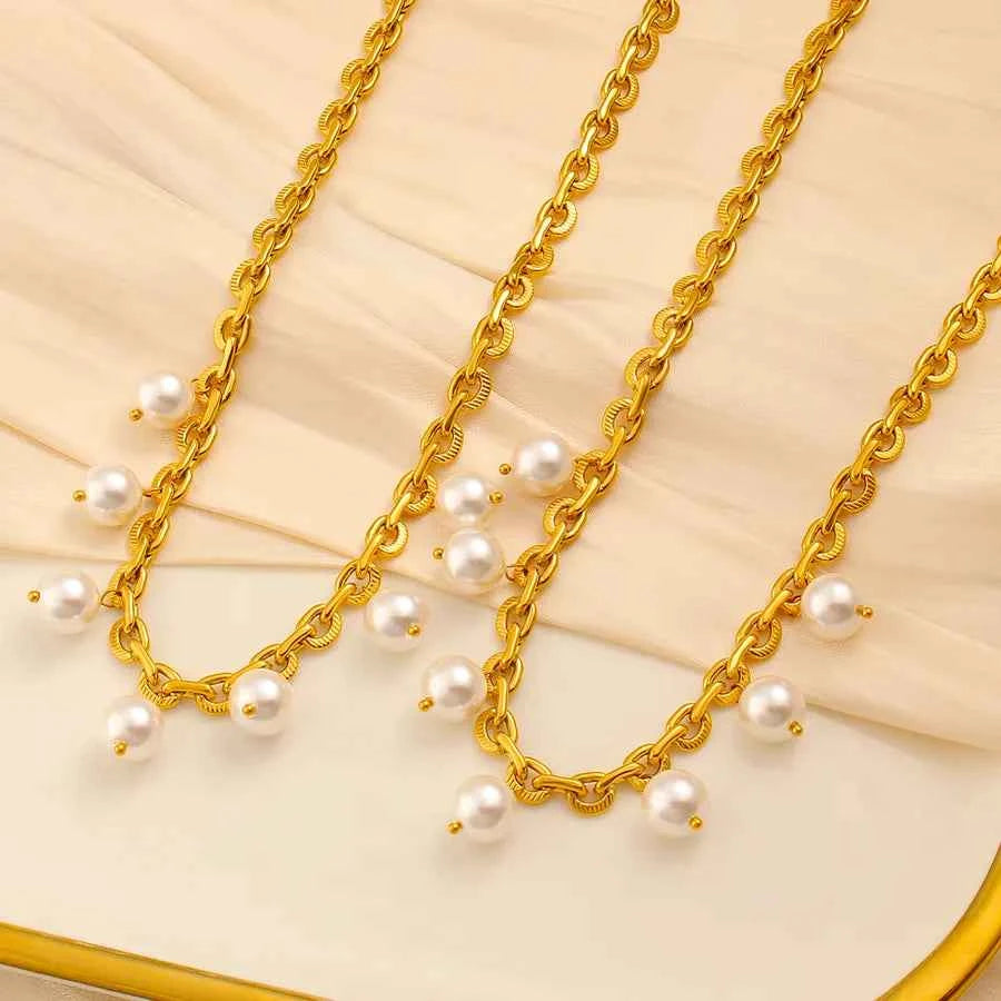 Gold Geometric Tassel Pearl Pendant Necklace