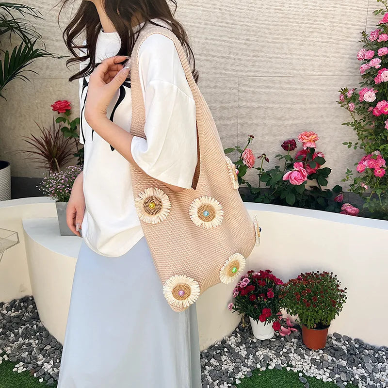 Women's Knit Floral Beach Shoulder Bag