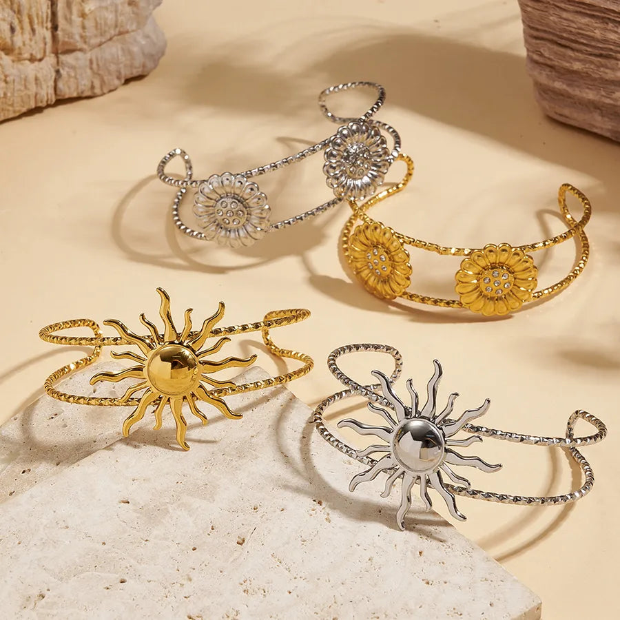 18K Gold Plated Sun & Line Stainless Steel Bangle