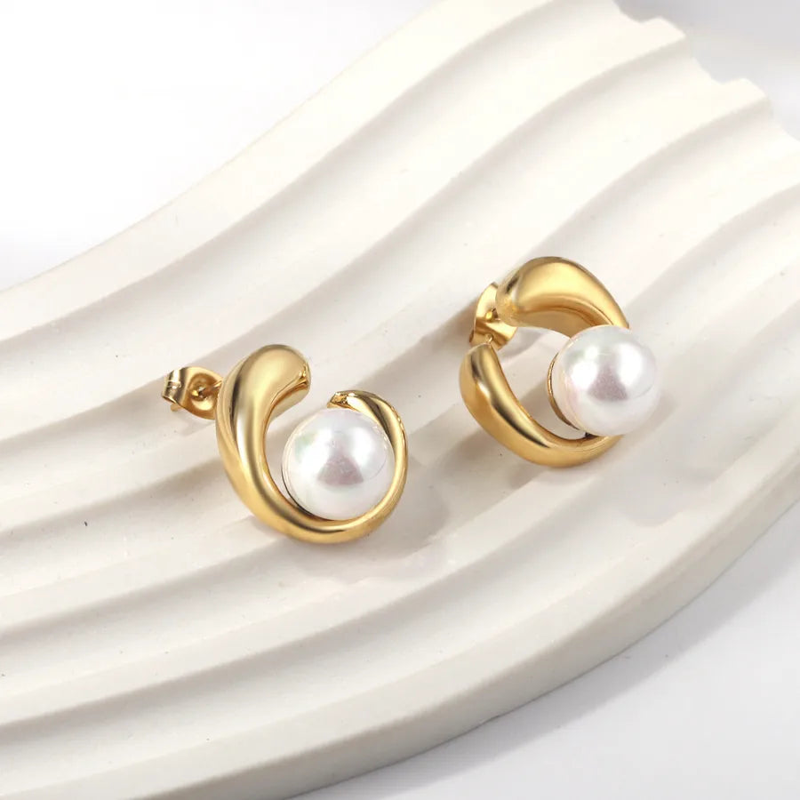 18K Gold Plated Geometric Pearl Earrings