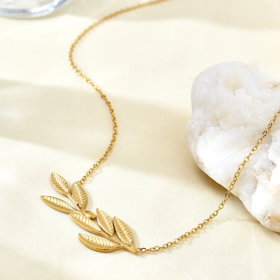 18K Gold Leaf Pendant Necklace for Women
