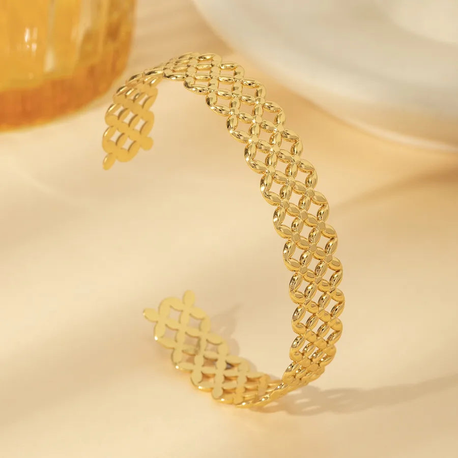 18K Gold Plated Stainless Steel Open Bangle Stainless Steel Electroplated 18k Real Gold Interwoven Mesh Lines Open Bracelet Style 1