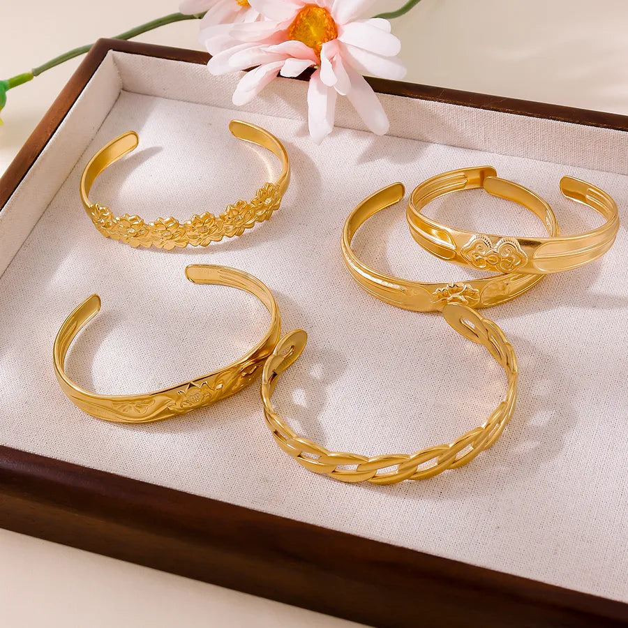 18K Gold Geometric Open Hand Bracelet