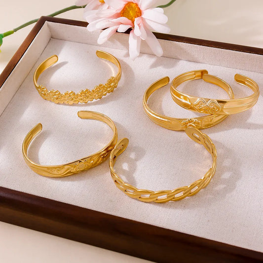 18K Gold Geometric Open Hand Bracelet