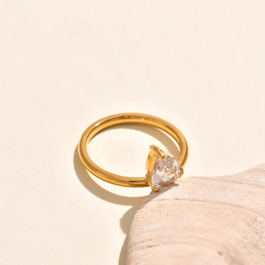 Green Zircon Twist Ring in 18K Gold Plated Steel