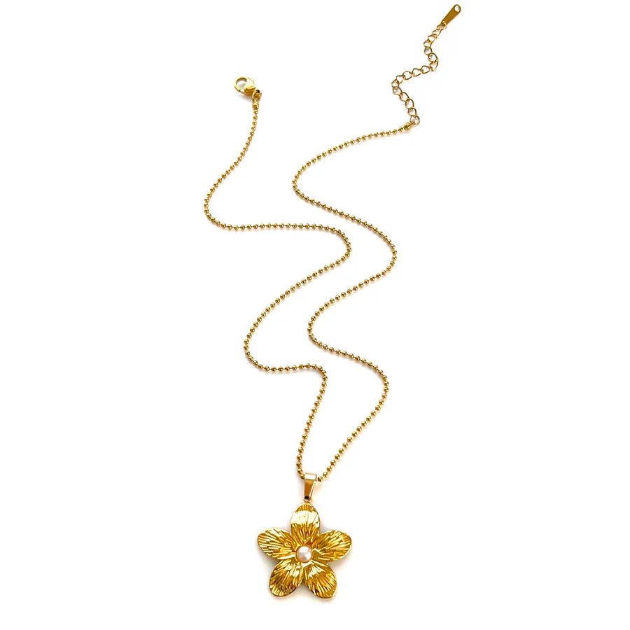 18K Gold Ocean Heart Flower Pendant Necklace