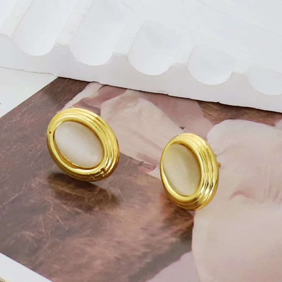 18K Gold Plated Butterfly & Flower Stud Earrings Average Size Gold Style 10