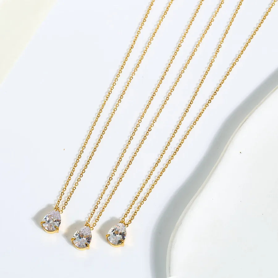 Waterdrop Zirconia Pendant Necklace – Gold Plated