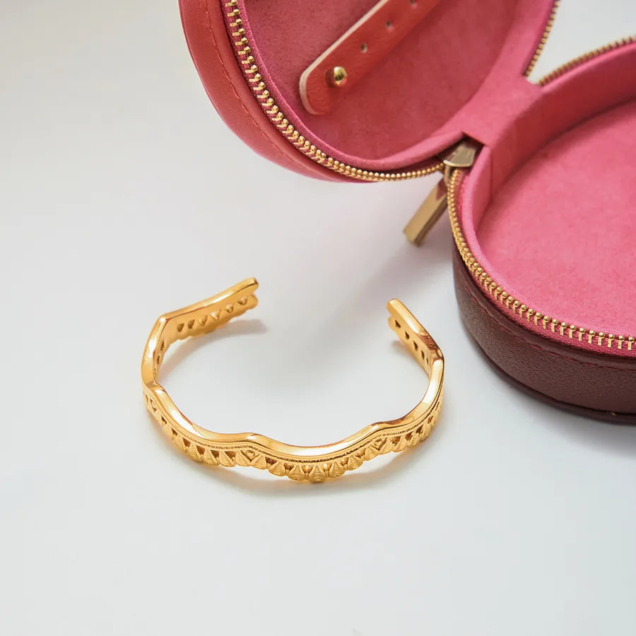 18K Gold Plated Lace Stainless Steel Bangle