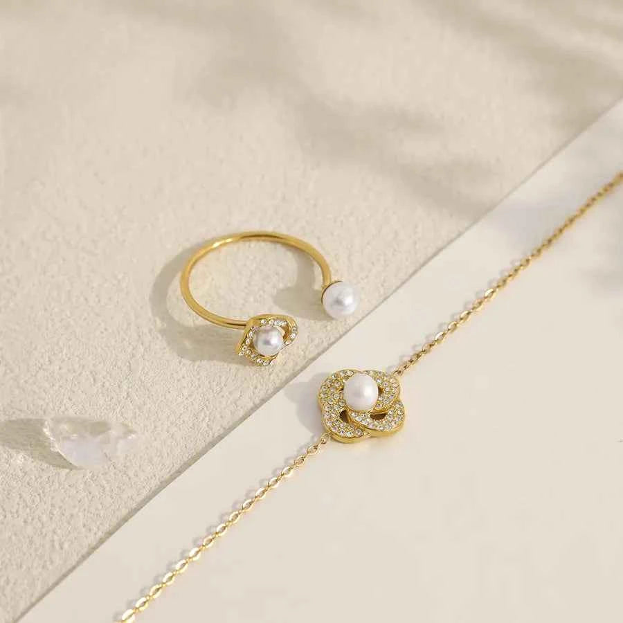 French Pearl Ring & Petal Bracelet Set