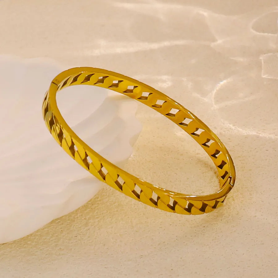 18K Gold Plated Star & Snake Stainless Steel Bracelet Average Size Gold 362