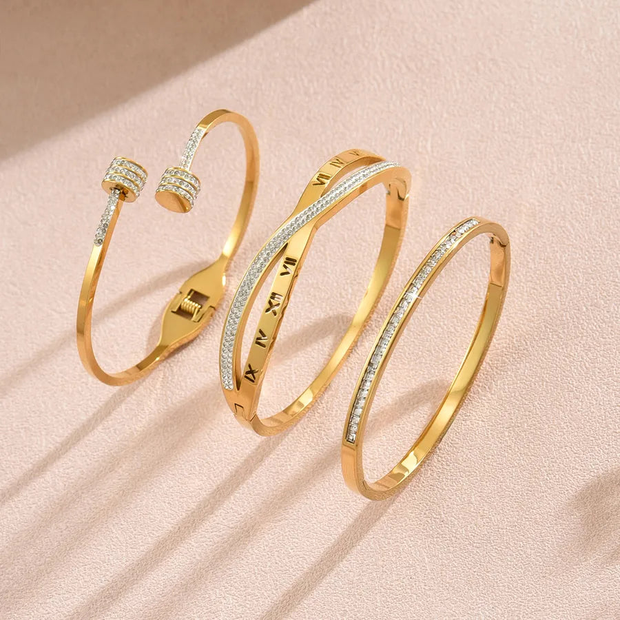 Elegant Gold Geometric Bangle Bracelet for Women