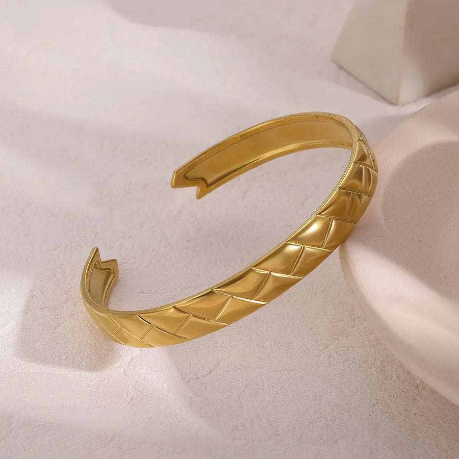 Retro Geometric Stainless Steel Bangle