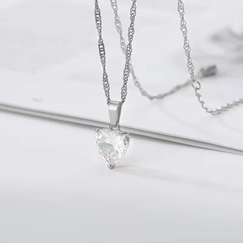 Heart-Shaped Zircon Pendant Necklace for Women Silver