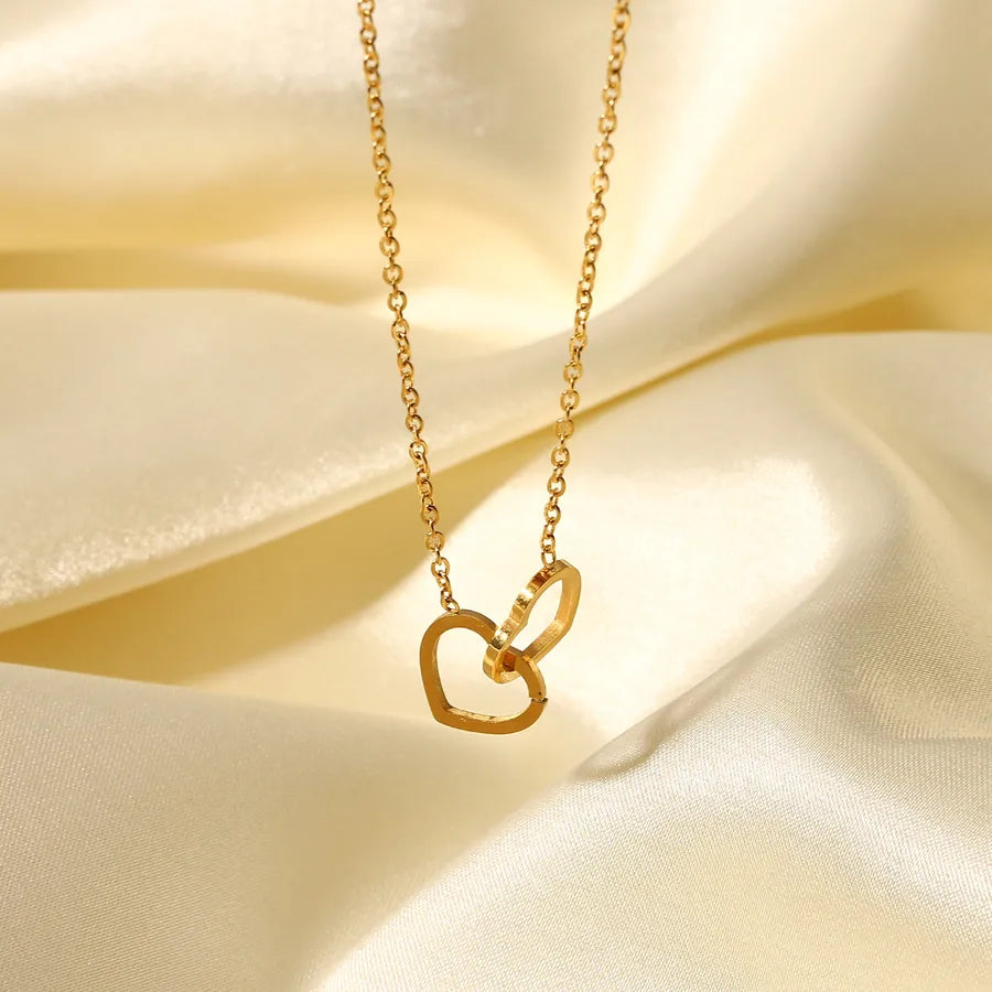 18K Gold Double Heart Pendant Necklace