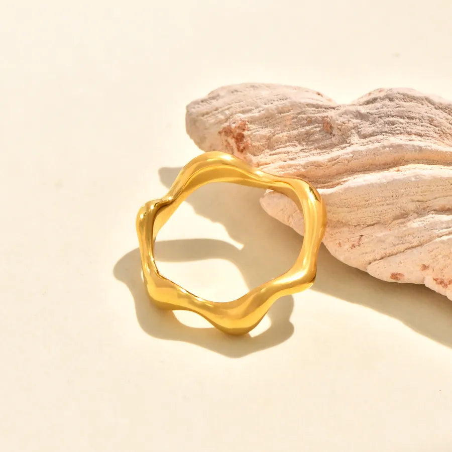 18K Gold Plated Wave Ring – Stainless Steel