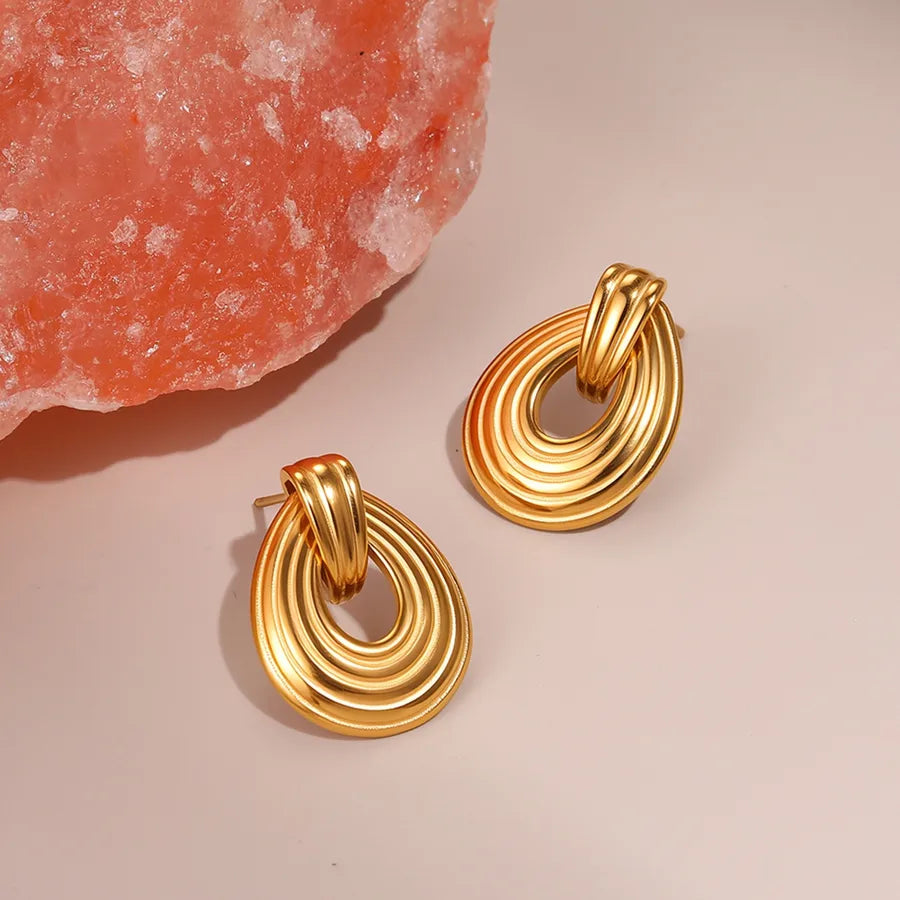 18K Gold Plated Textured Oval Hoop Earrings
