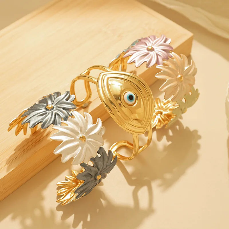 18K Gold Plated Eye & Flower Stainless Bracelet