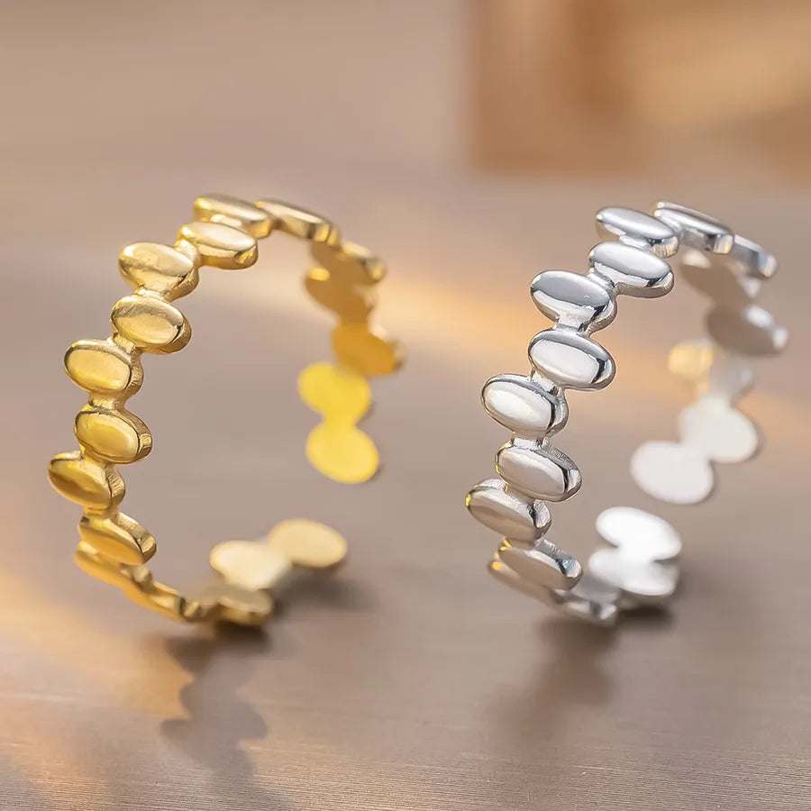 Adjustable Silver Maple Leaf Titanium Ring