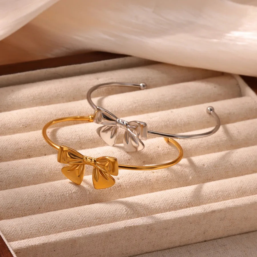 18K Gold Plated Butterfly & Starfish Bracelet