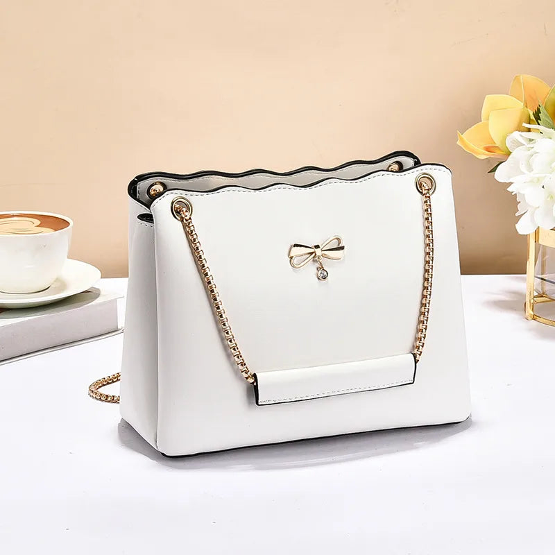 Elegant Butterfly Knot Crossbody Handbag Beige