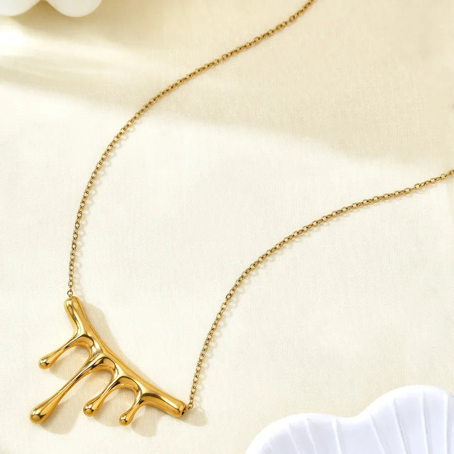 18K Gold Geometric Pendant Necklace for Women