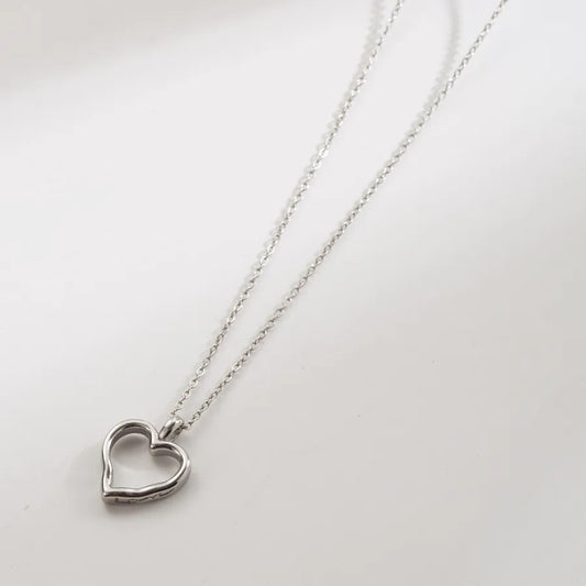 18K Gold Heart Pendant Necklace for Women
