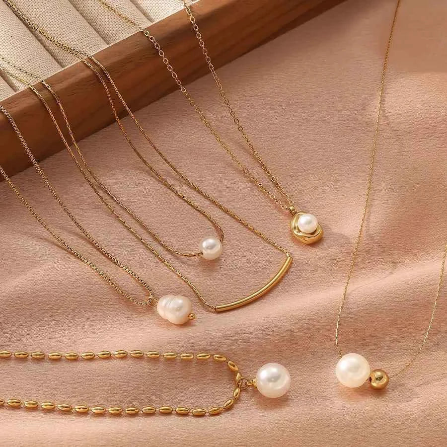 18K Gold Plated Pearl Pendant Necklace