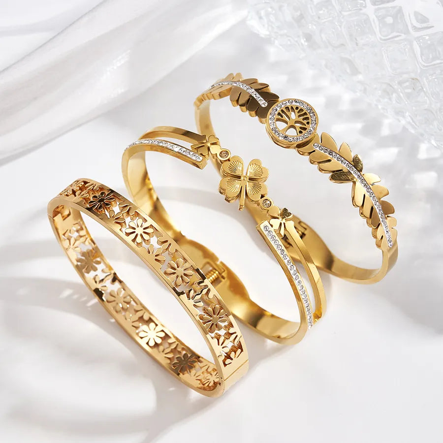 18K Gold Four Leaf Clover Open Bangle Bracelet