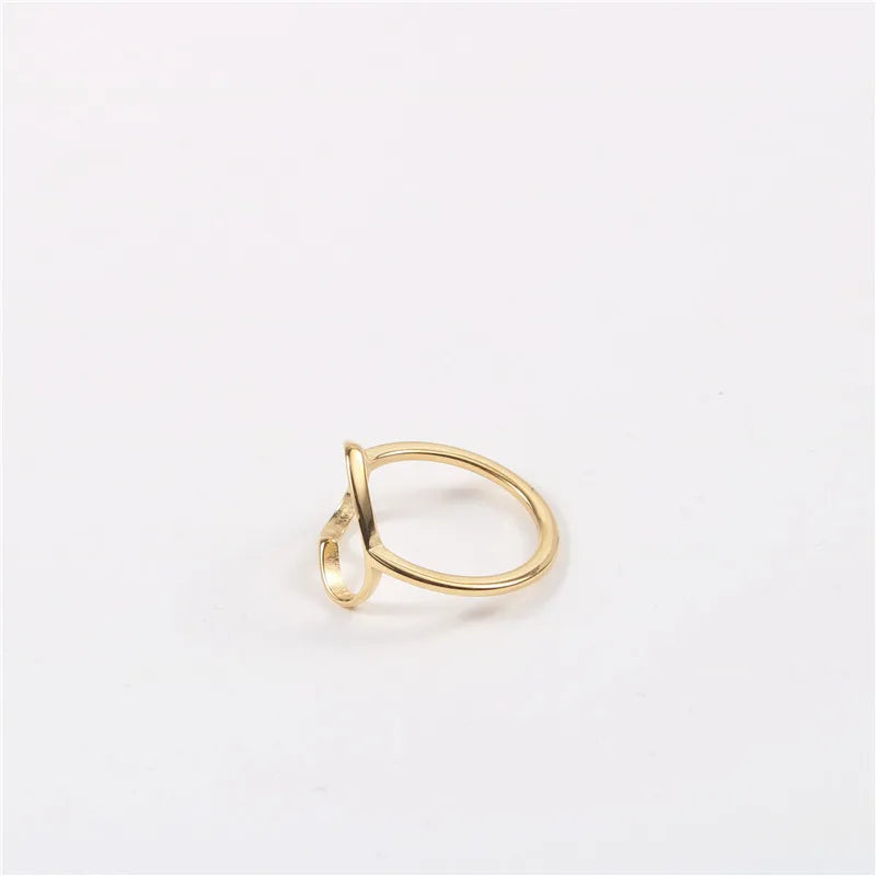 18K Gold Plated Hollow Heart Titanium Ring