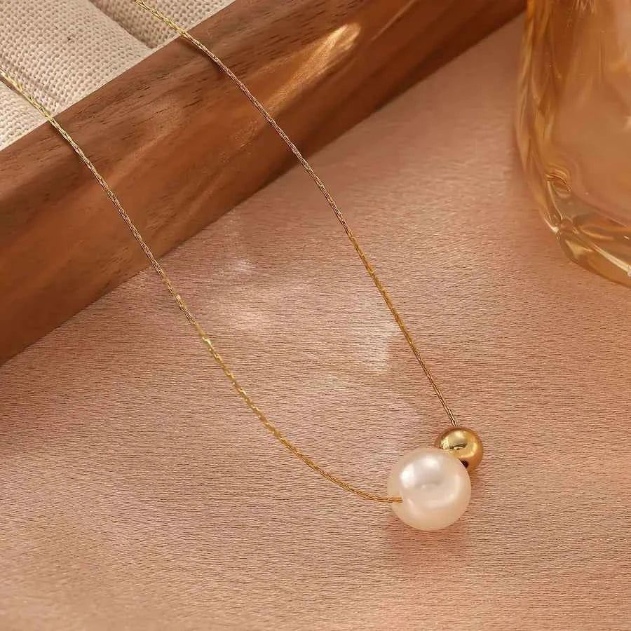 18K Gold Plated Pearl Pendant Necklace
