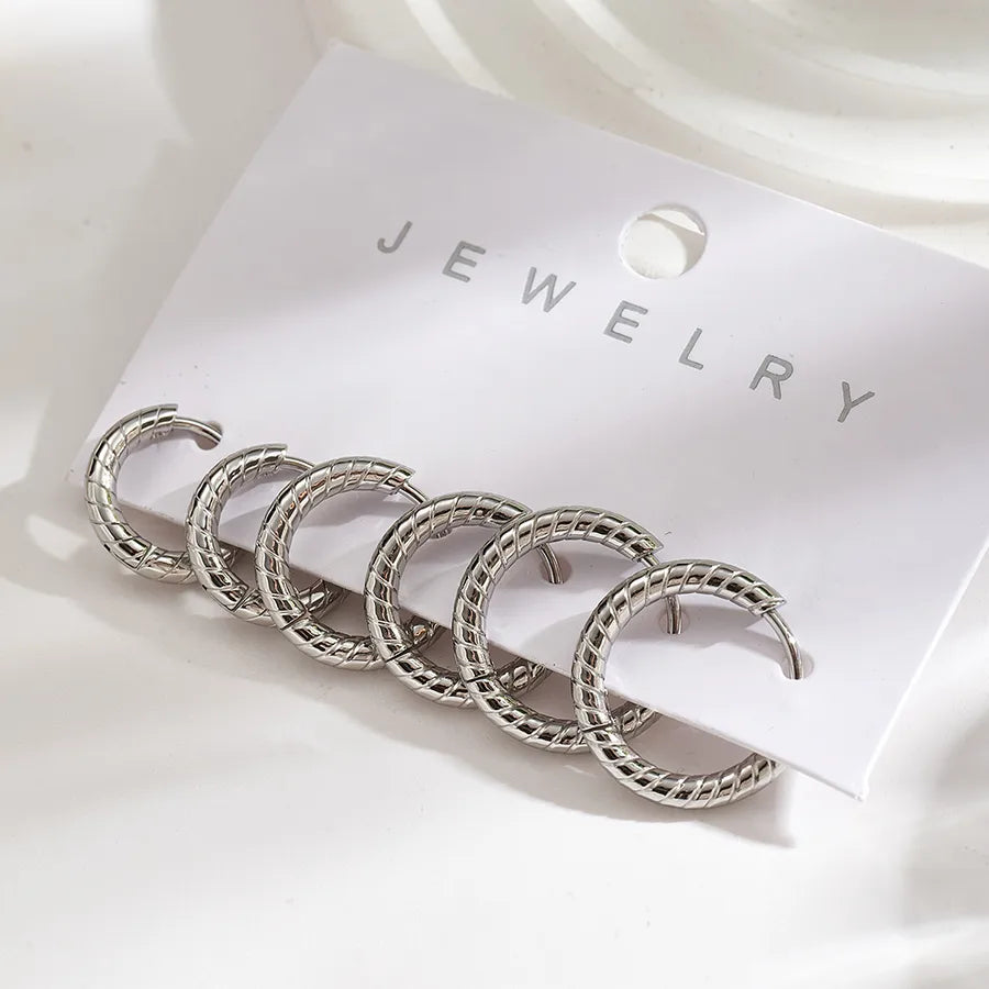 18K Gold Plated Stainless Steel Hoop Earrings Needle Thickness: Approximately 0.95mm A 1 Set Package