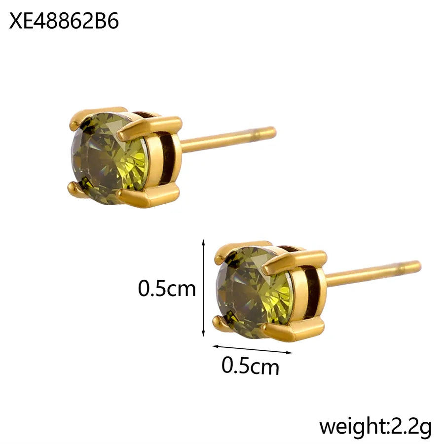 18K Gold Plated Geometric Titanium Steel Necklace One Size XE48862B6 9*9*1