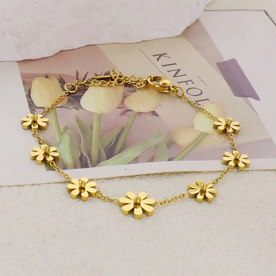 Gold Plated Stainless Steel Asymmetric Bracelet Average Size Gold 361