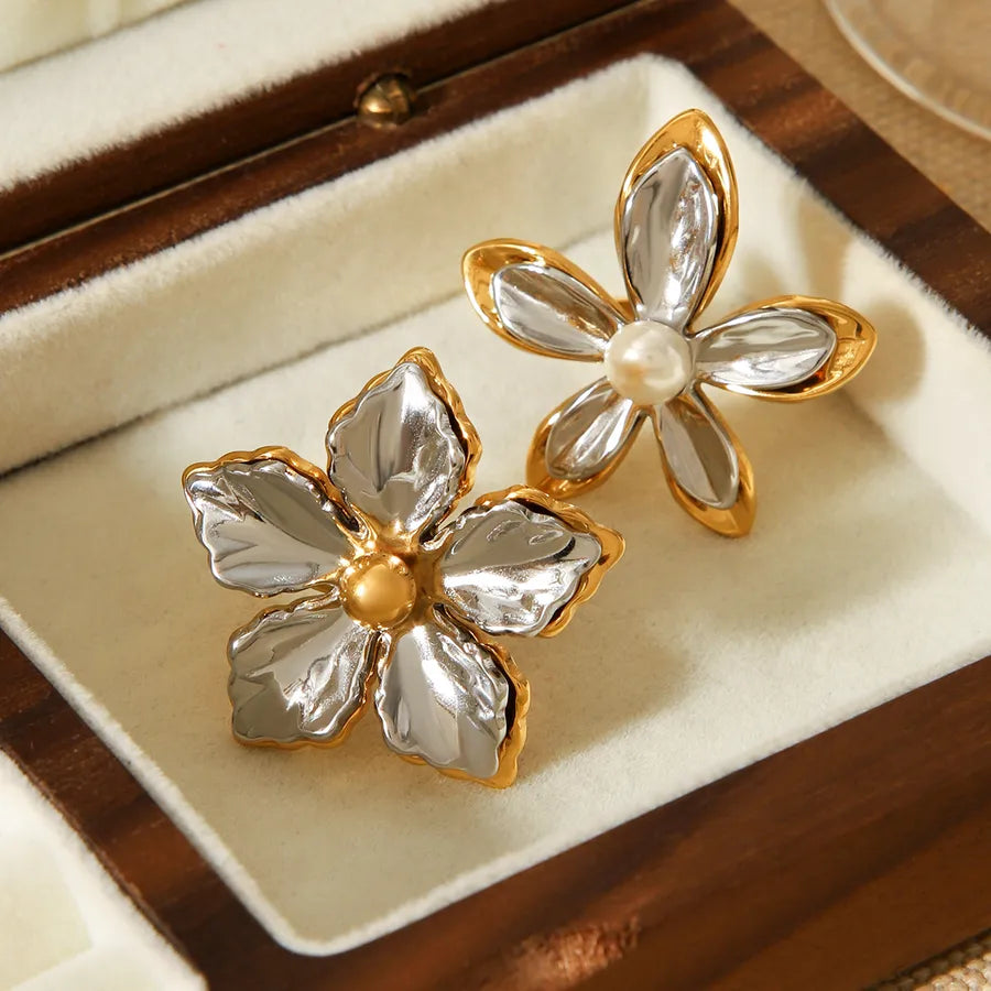 Five-Petal Flower Earrings – Gold & Silver