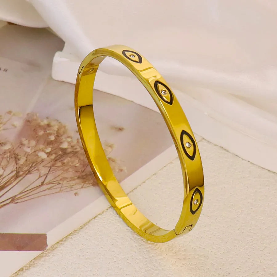 18K Gold Plated Zircon Hollow Stainless Steel Bracelet Average Size Gold 365