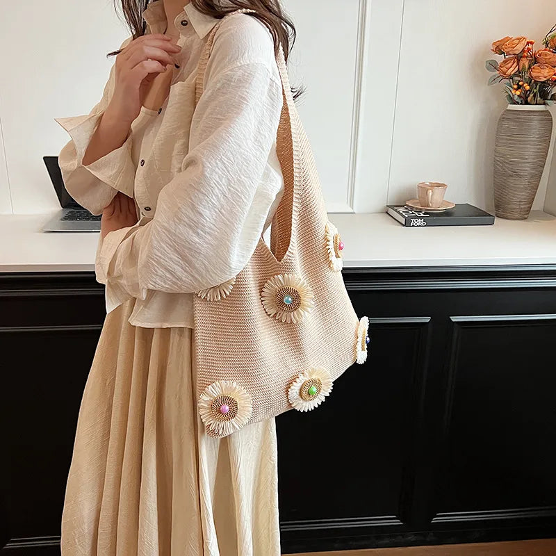 Women's Knit Floral Beach Shoulder Bag