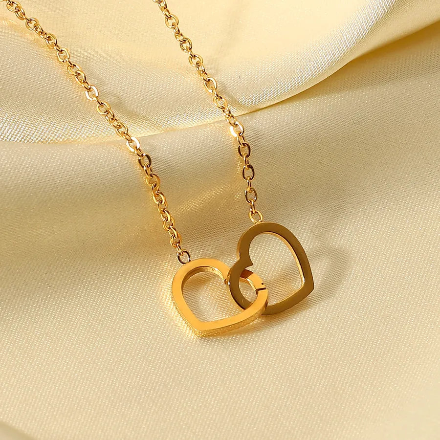 18K Gold Double Heart Pendant Necklace