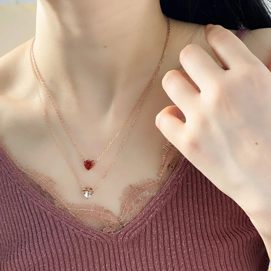 Minimalist Gold Heart Pendant Necklace