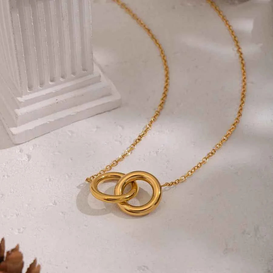 18K Gold Plated Interlocking Circle Necklace