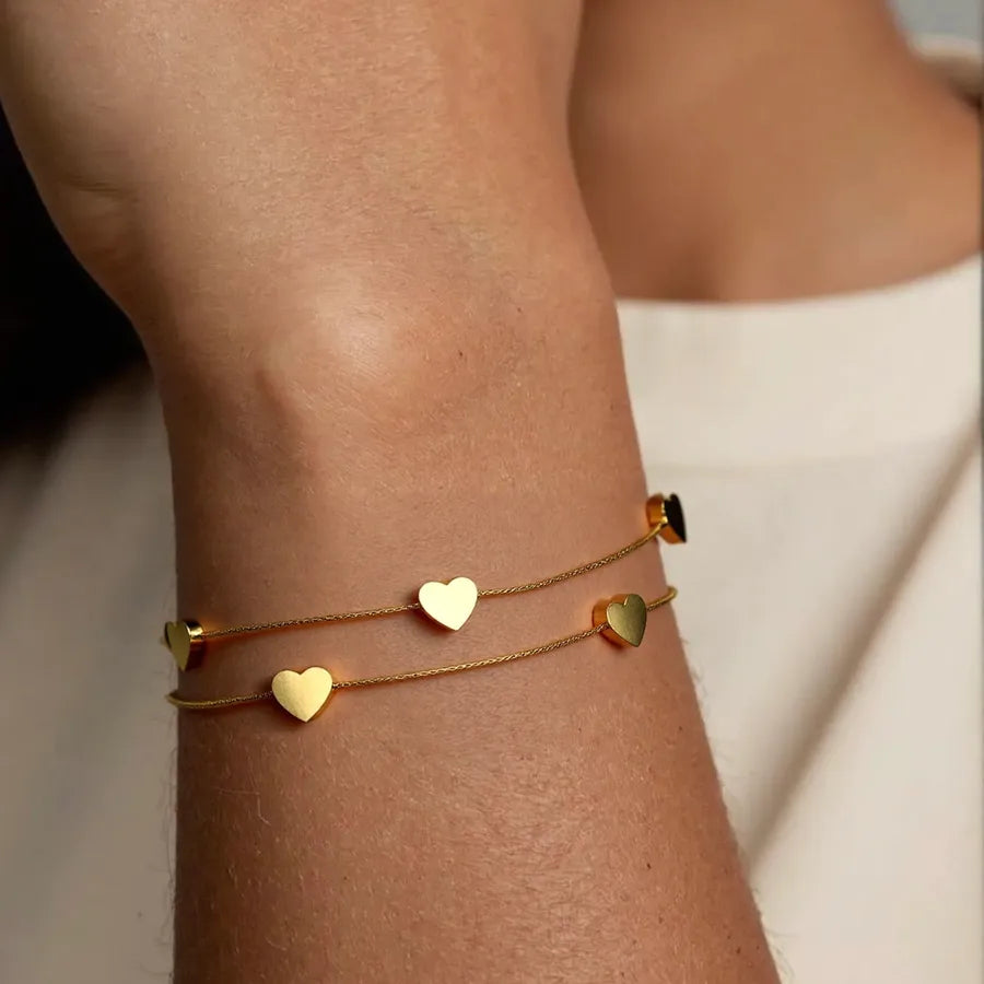 18K Gold Heart Scenery Pendant Necklace