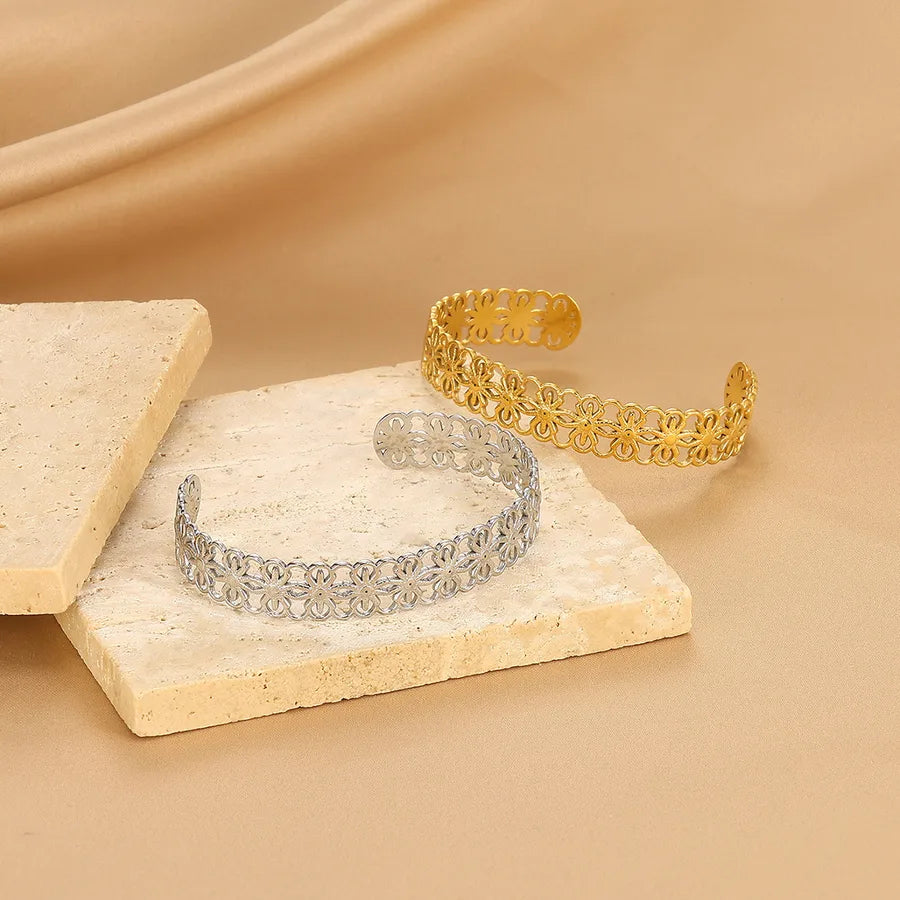 Stainless Steel Star Flower Open Bangle