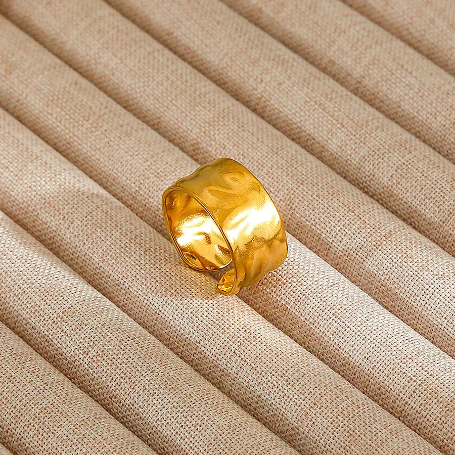 Heart Pattern Stainless Steel Ring 57